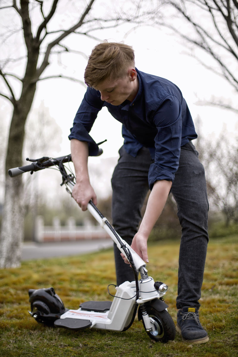 eléctrico scooter