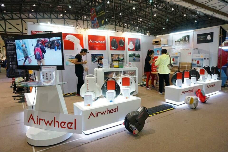 Airwheel,electric one wheel,one wheel scooter,electric unicycle